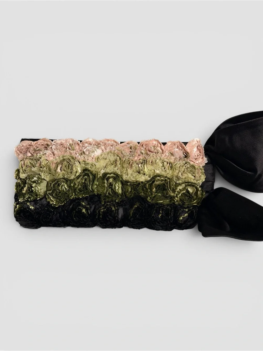 Valentino Garavani Gradient Rosier Bow Wristlet